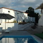 Oda ve Kahvaltı Jingtu Wellness &